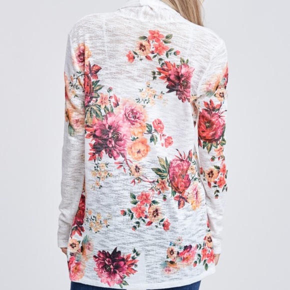 Floral Love Cardigan - Picture 3 of 4